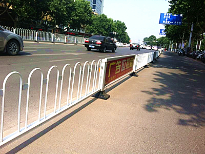 廣告牌護(hù)欄圖片4