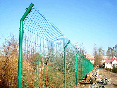 焊接網(wǎng)隔離柵